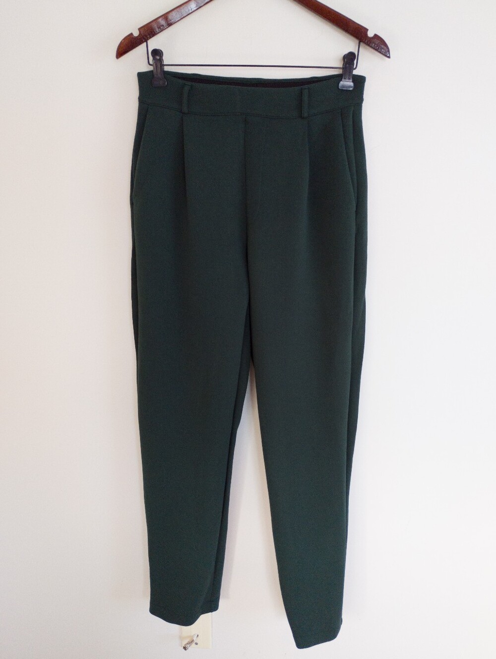 Leze the Label Kendal Pleated Modal Work Pants Pine Green Medium